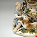  مجسمه دست ساز دکوری چینی آنتیک قدیمی Meissener Urnenvase mit zwei Putten von Kaendler  Modell 1009 hergestellt um 1830 1840