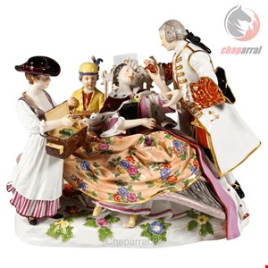 مجسمه دست ساز دکوری چینی آنتیک قدیمی Meissen Crinoline Group The Heart Box Sale by J J Kaendler Germany ca 1850